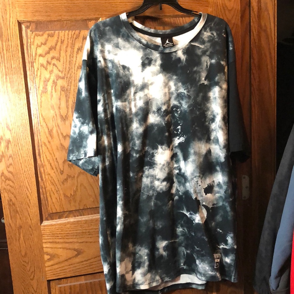 Jordan shirt